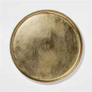 NEW THRESHOLD NWT 17.6" round aluminum tray-gold